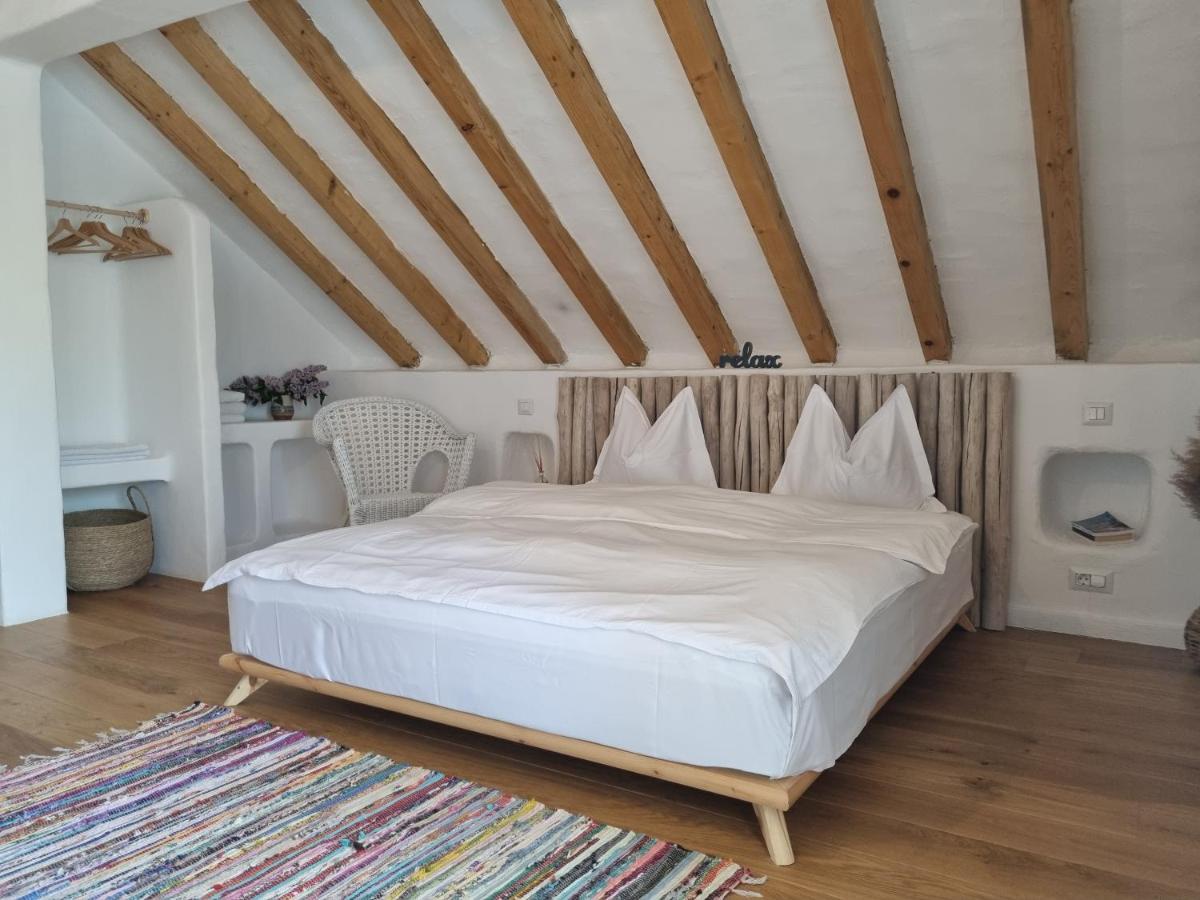5 Chirpici - Small Traditional Resort Murighiol Eksteriør billede